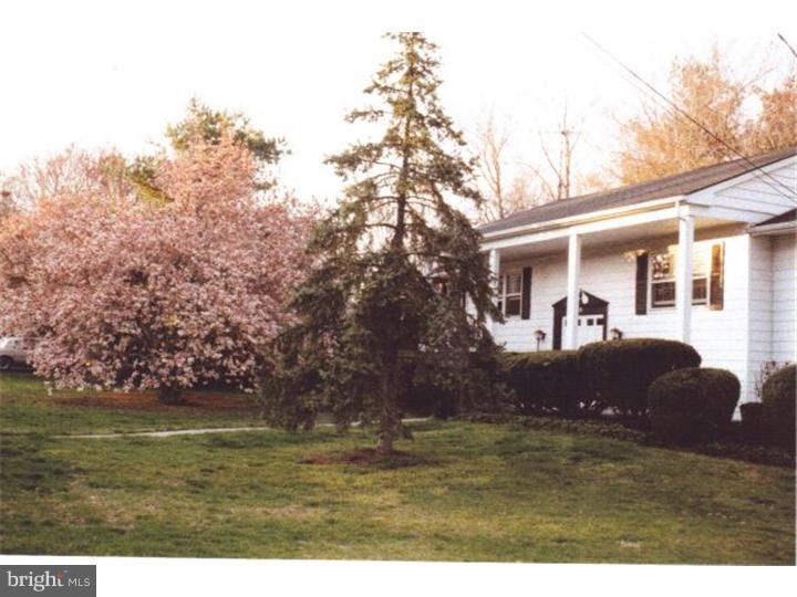 30 Reeder Avenue Lawrenceville, NJ 08648 - Photo 23 of 25 Front Yard