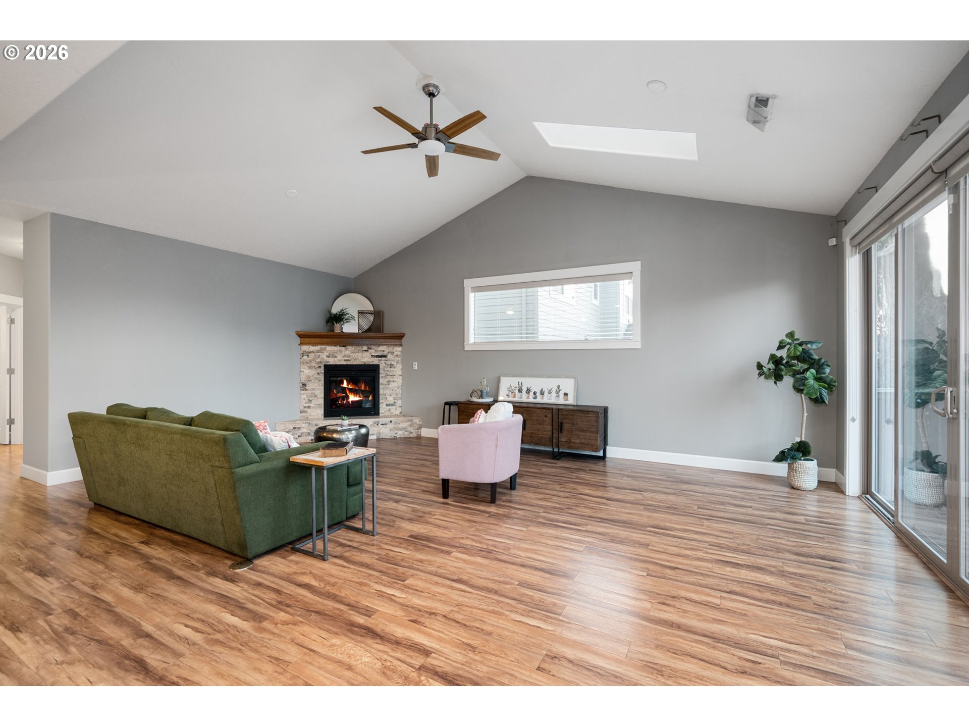 3216 Northwest 105th Street Vancouver, WA 98685 - Photo 5 of 44