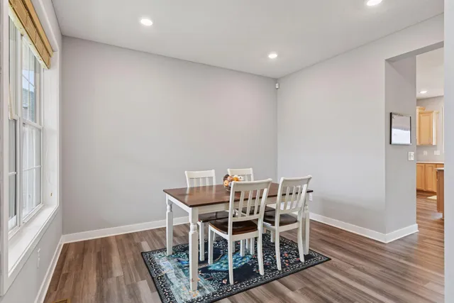 $495,000 | 1250 Maple Lane, Carver, MN 55315