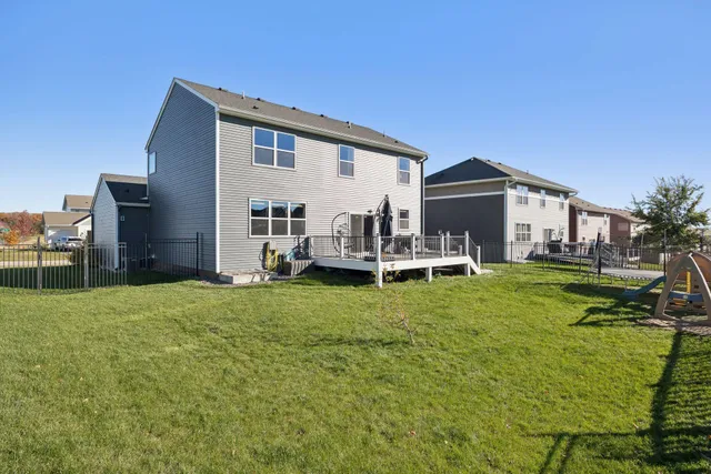 $495,000 | 1250 Maple Lane, Carver, MN 55315