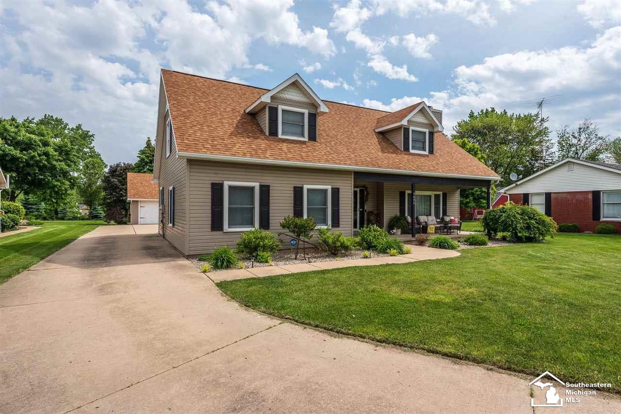 5090 East Dunbar Road Monroe, MI 48161 - Photo 2 of 38 50076551-1.JPG