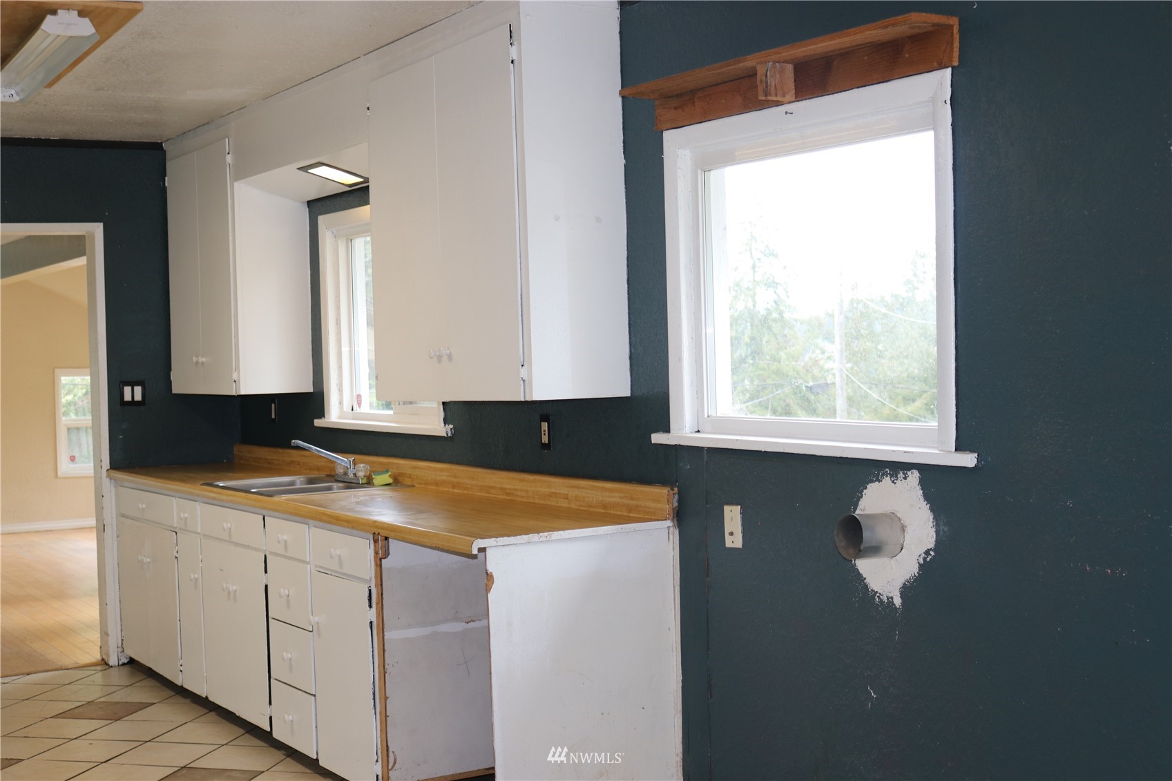 1810 Ranier Street Aberdeen, WA 98520 - Photo 14 of 24 Gallery Image 14