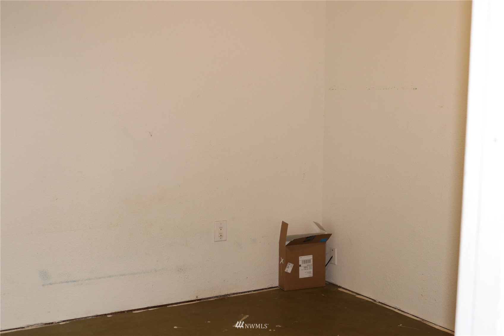 1810 Ranier Street Aberdeen, WA 98520 - Photo 18 of 24 Gallery Image 18