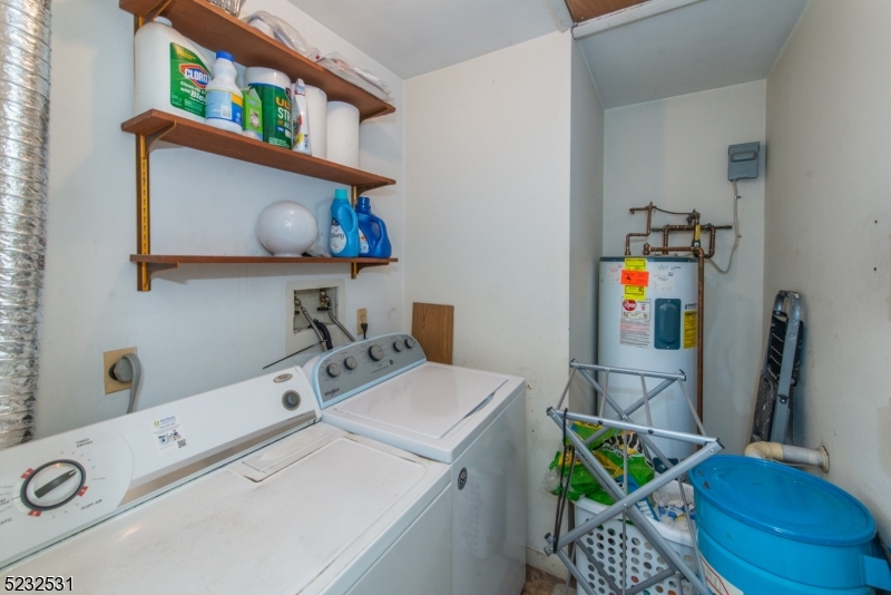 305 Federal Hill Road Pompton Lakes, NJ 07442 - Photo 11 of 20