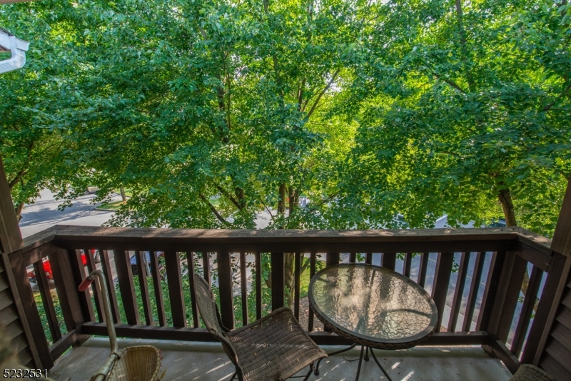 305 Federal Hill Road Pompton Lakes, NJ 07442 - Photo 19 of 20