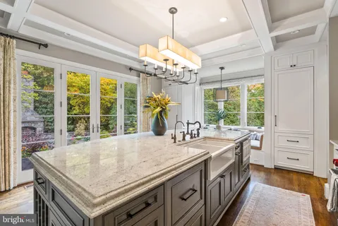 $2,495,000 | 215 Woodland Terrace, Unit A, Alexandria, VA 22302