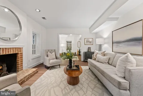 $2,495,000 | 215 Woodland Terrace, Unit A, Alexandria, VA 22302