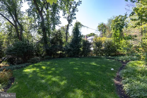 $2,495,000 | 215 Woodland Terrace, Unit A, Alexandria, VA 22302