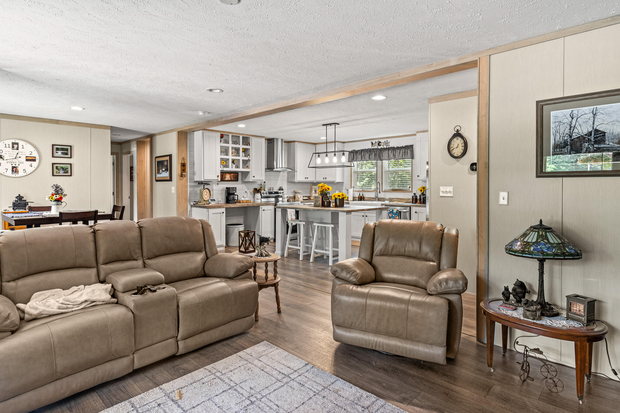 1231 Black Mountain Road Dunlap, TN 37327 - Photo 8 of 34 Living Room 2