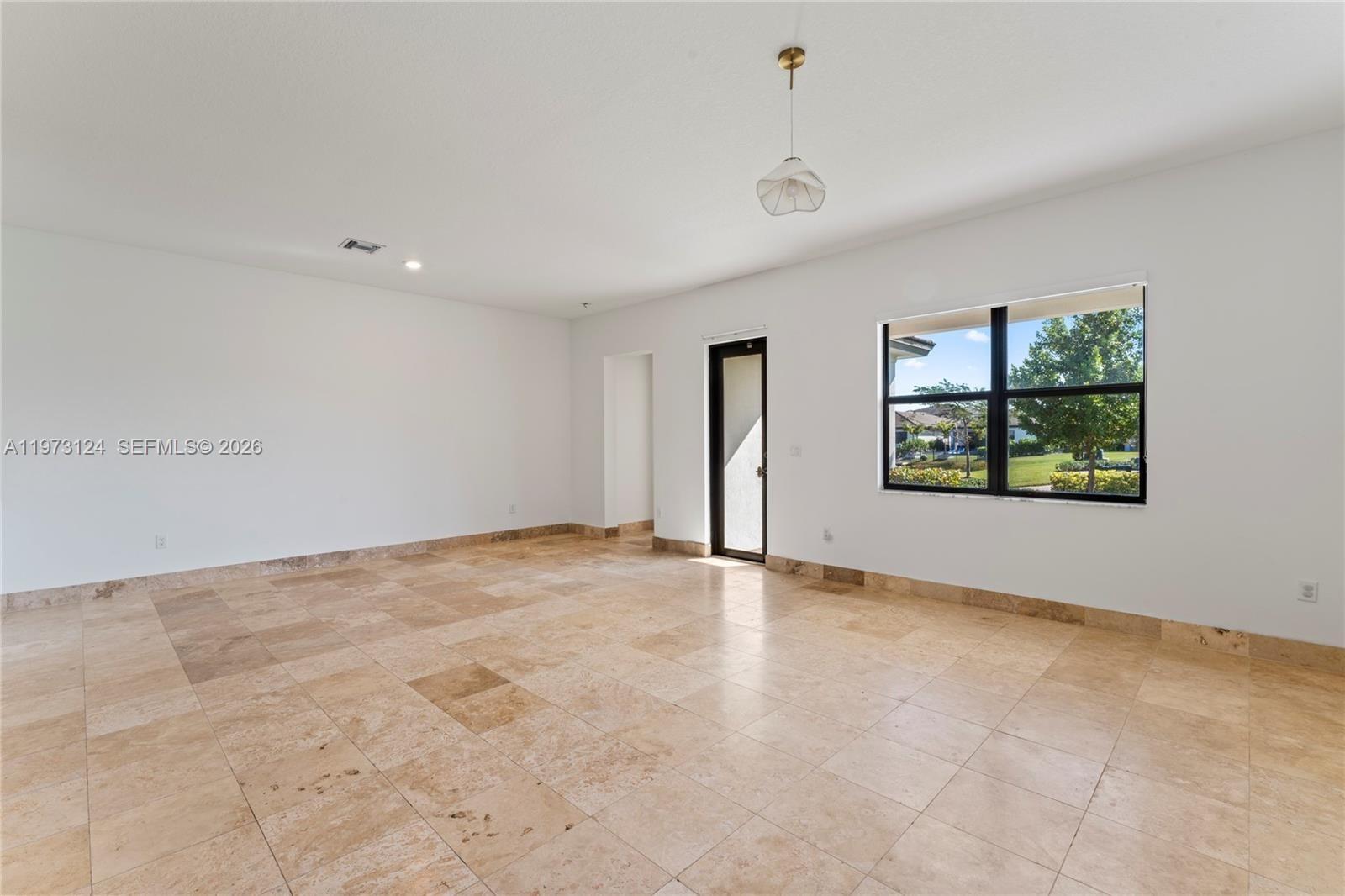 17564 Southwest 41st Street Miramar, FL 33029 - Photo 8 of 27 Photo 8