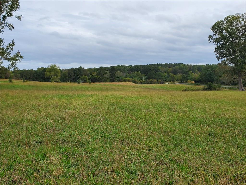 876 Cline Road Resaca, GA 30735 - Photo 65 of 78 a view of an ocean and a mountain