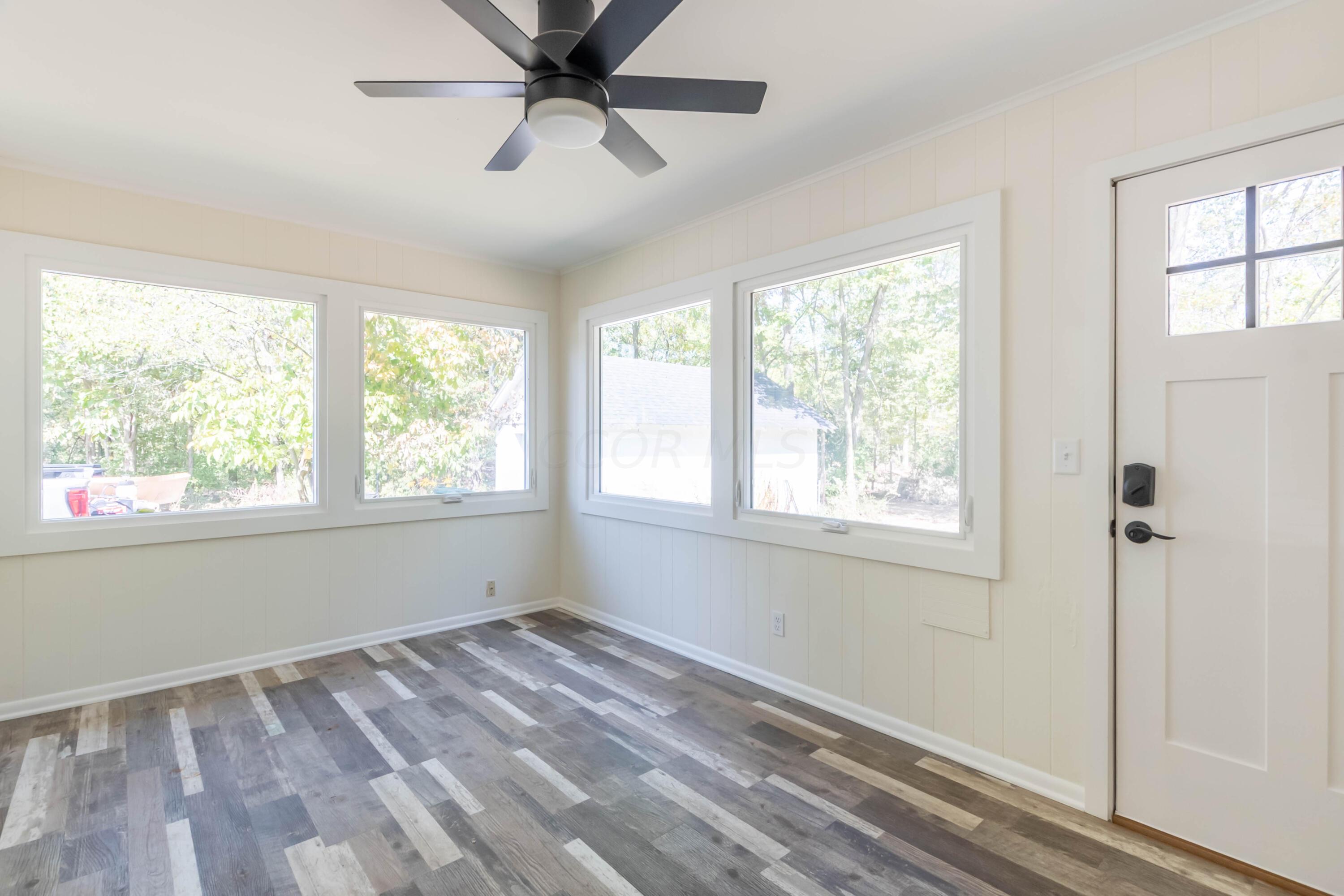 2095 Spring Valley Road London, OH 43140 - Photo 14 of 29 DSC_1801-HDR