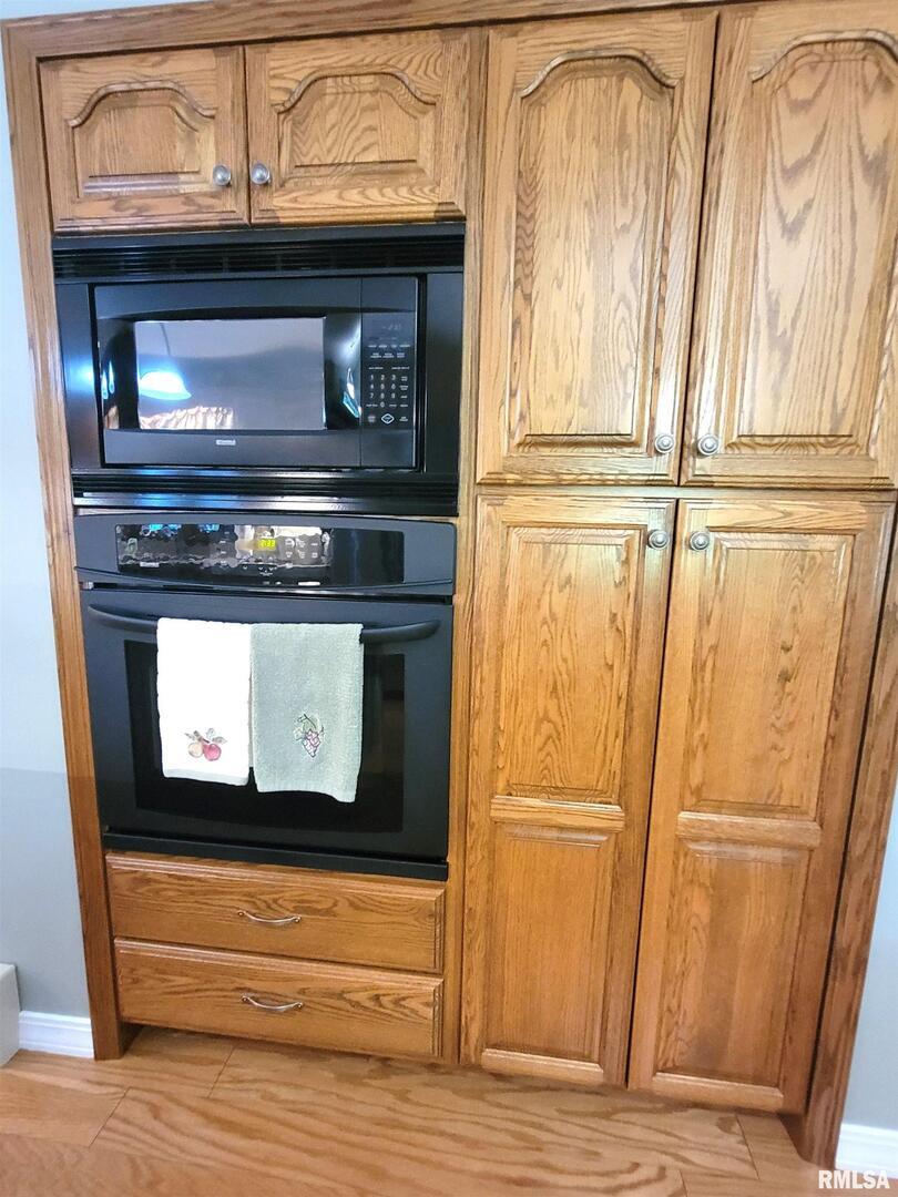 2753 North Stanford Road Flora, IL 62839 - Photo 23 of 99