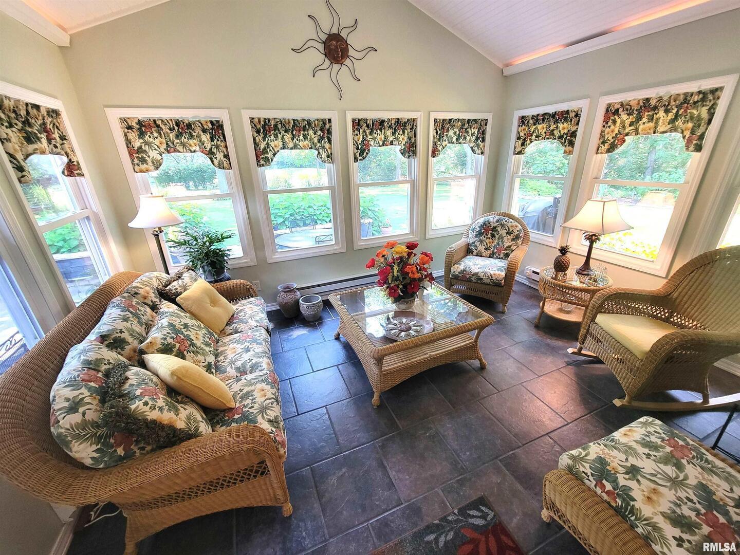 2753 North Stanford Road Flora, IL 62839 - Photo 36 of 99