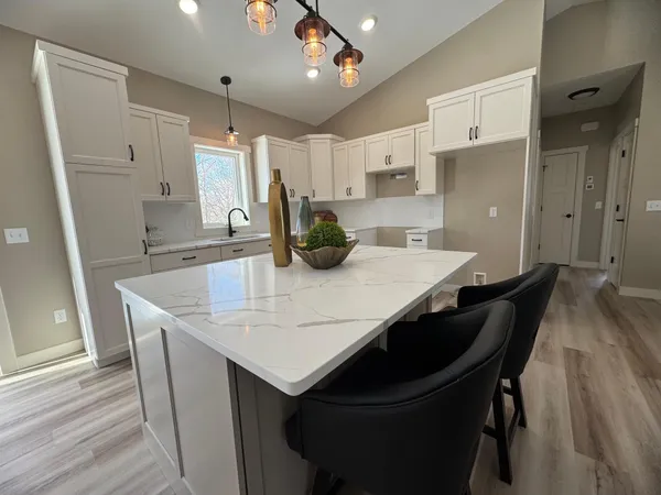 $418,000 | 1310 Greenleaf Road, Owatonna, MN 55060