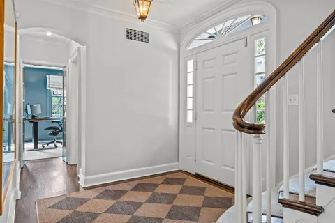 $2,895,000 | 865 Church Street, Lake Forest, IL 60045