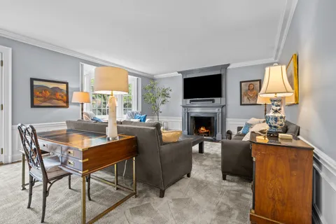 $2,895,000 | 865 Church Street, Lake Forest, IL 60045