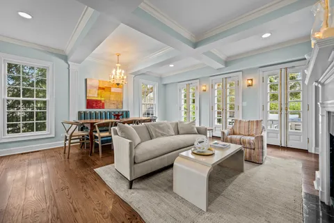 $2,895,000 | 865 Church Street, Lake Forest, IL 60045