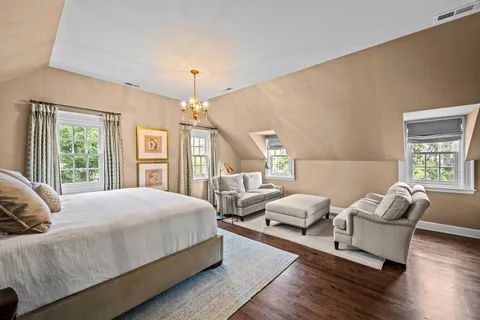 $2,895,000 | 865 Church Street, Lake Forest, IL 60045