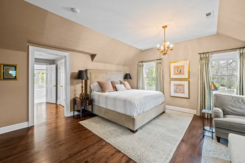 $2,895,000 | 865 Church Street, Lake Forest, IL 60045