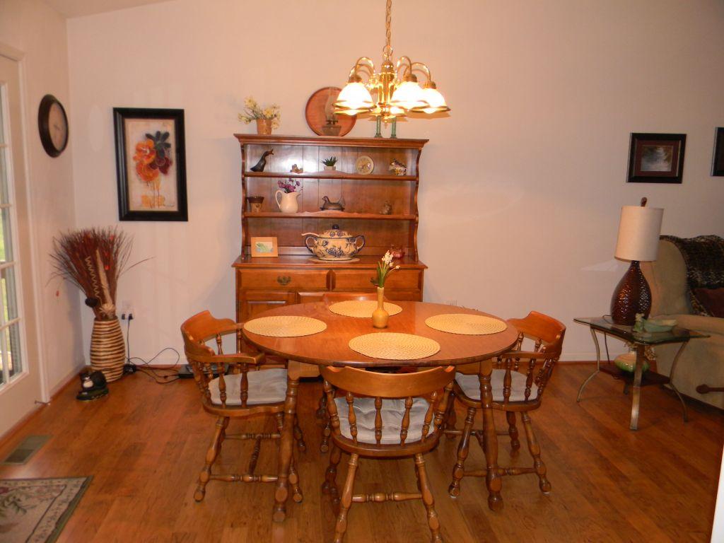 3116 McVitty Road Roanoke, VA 24018 - Photo 8 of 36 Dining Area