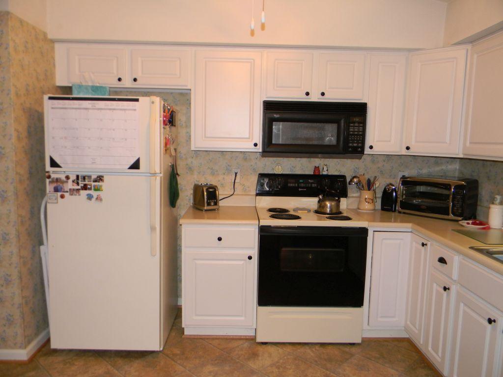 3116 McVitty Road Roanoke, VA 24018 - Photo 10 of 36 Kitchen