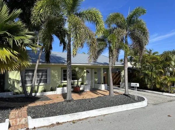 $4,200 | 49 Douglas Drive, Ocean Ridge, FL 33435