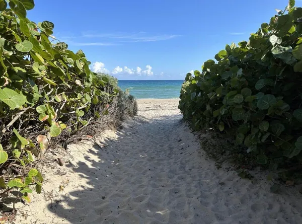 $4,200 | 49 Douglas Drive, Ocean Ridge, FL 33435