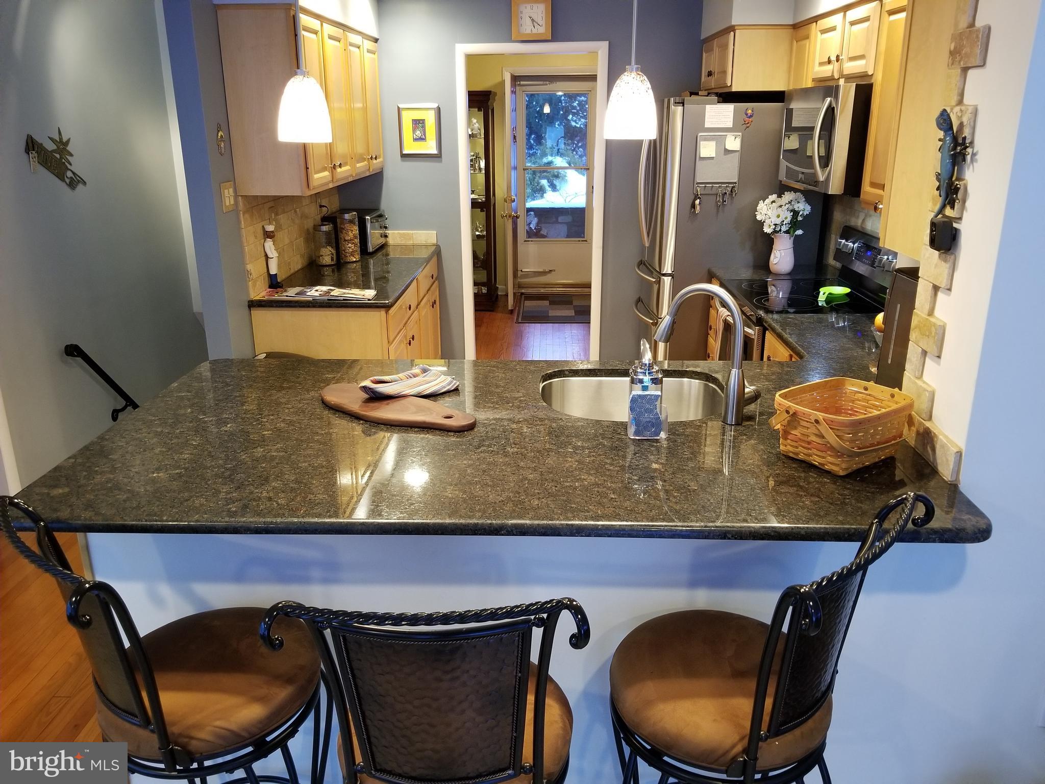 34 Mallard Road Southampton, PA 18966 - Photo 5 of 27 Kitchen