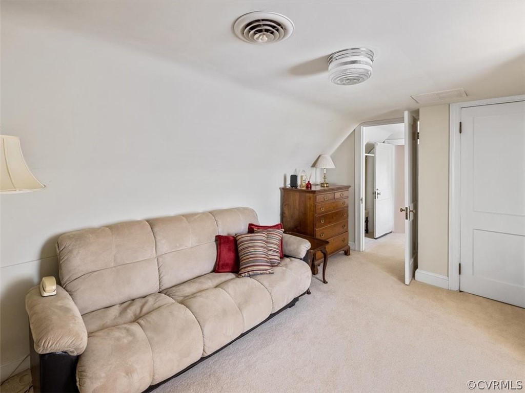 4610 Butte Road Richmond, VA 23235 - Photo 25 of 48 a living room with furniture and a couch