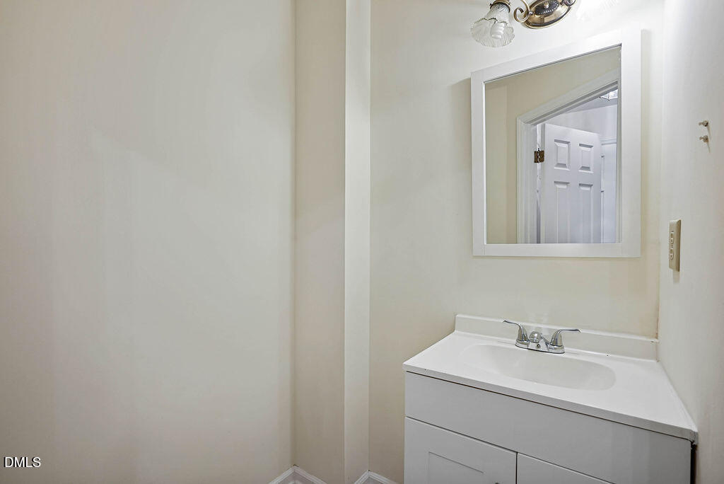 6102 Highcastle Court Raleigh, NC 27613 - Photo 24 of 36 done6102highcastle-14