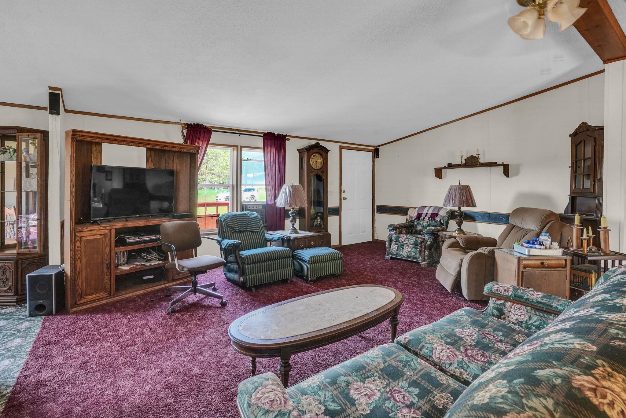 21513 23 Mile Road Tustin, MI 49688 - Photo 3 of 24 1945834-acc05f11-aec0-49a9-9143-4c180bc2977a.JPG