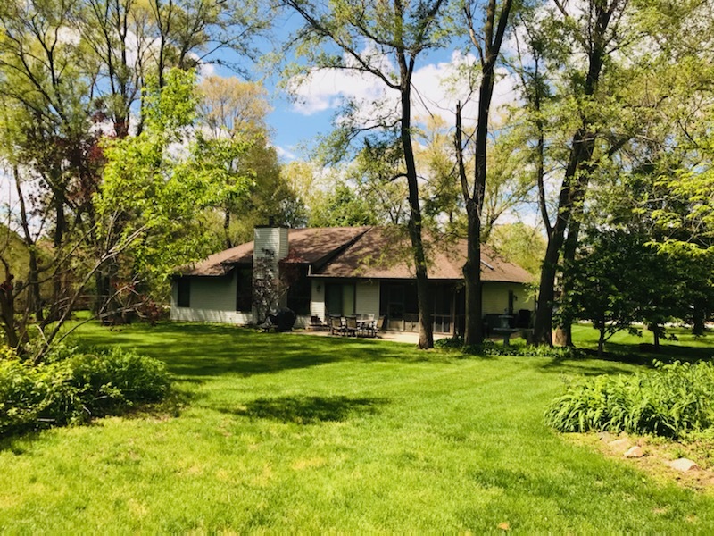 265 Grandin Road Morris, IL 60450 - Photo 28 of 29 a view of a house with a yard