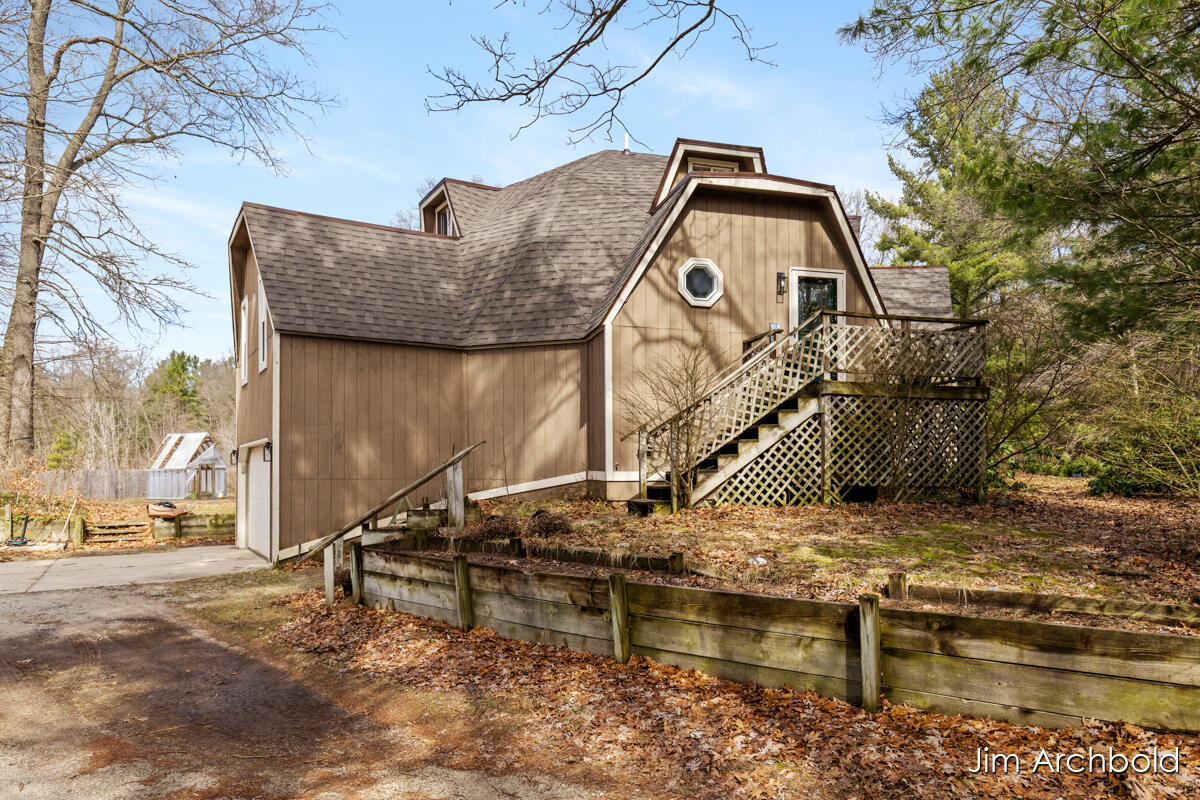 2447 North Roberts Road Muskegon, MI 49445 - Photo 2 of 40 IMG_1001
