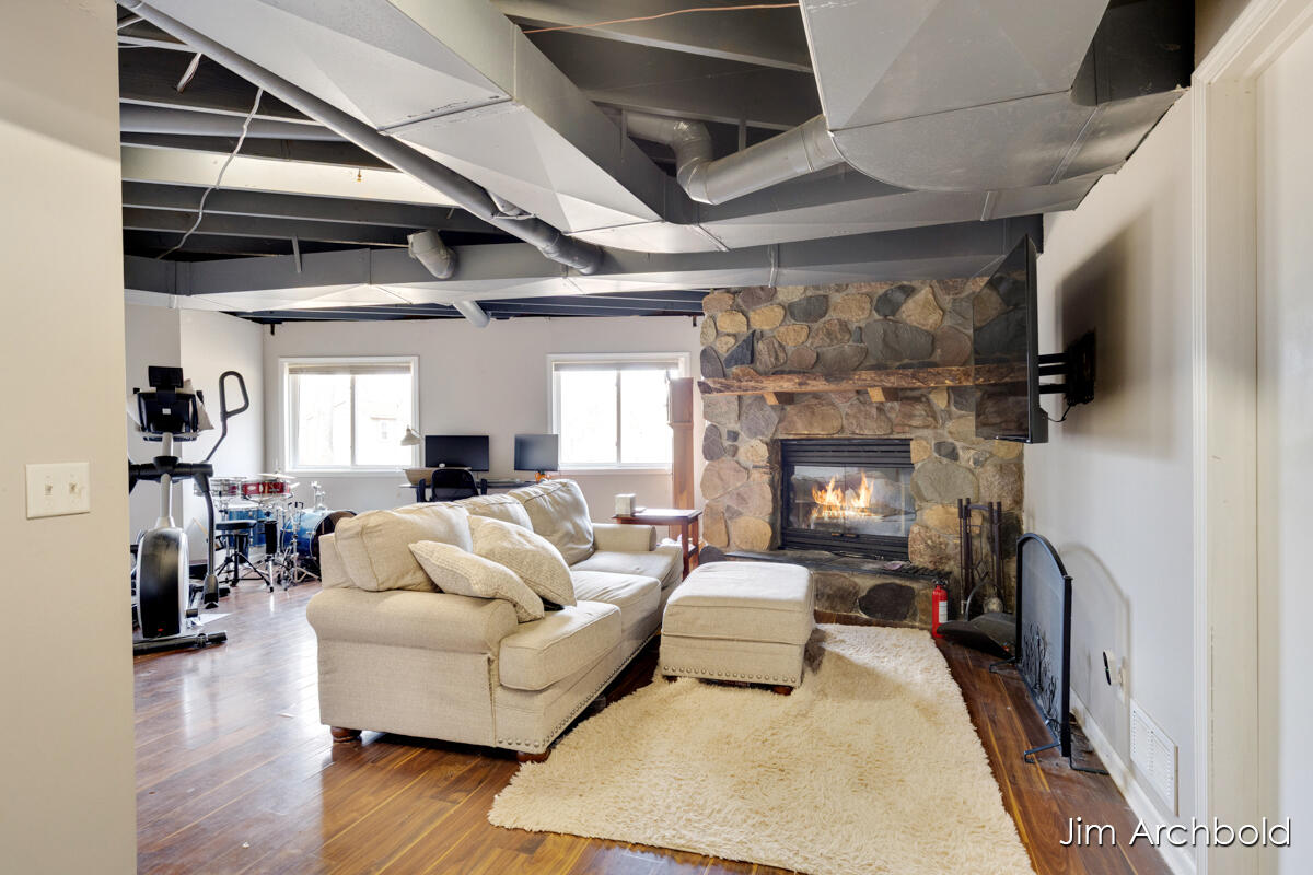 2447 North Roberts Road Muskegon, MI 49445 - Photo 24 of 40 IMG_1023