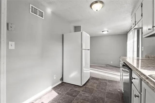 $205,000 | 3801 Northeast Antioch Road, Kansas City, MO 64117