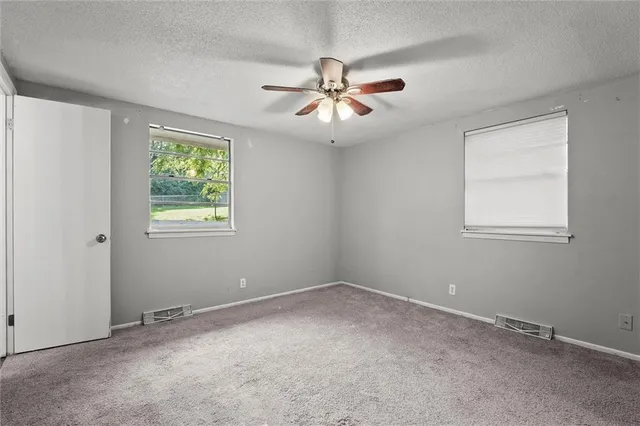 $205,000 | 3801 Northeast Antioch Road, Kansas City, MO 64117