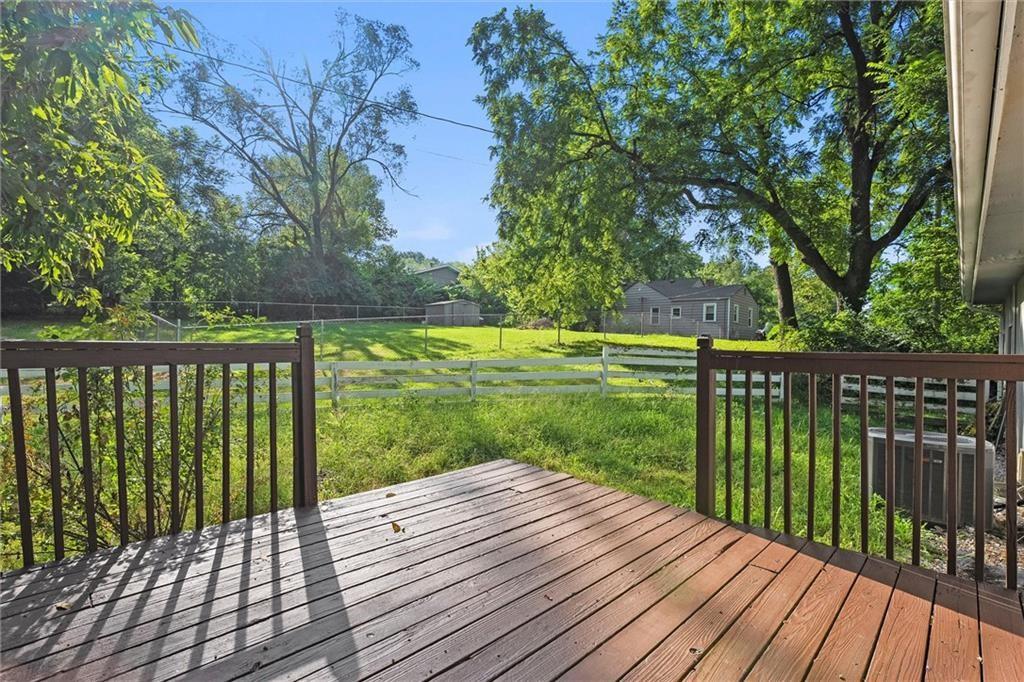 3801 Northeast Antioch Road Kansas City, MO 64117 - Photo 22 of 28