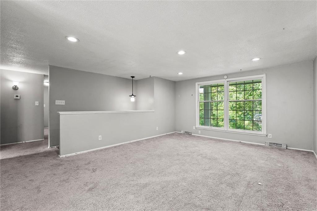 3801 Northeast Antioch Road Kansas City, MO 64117 - Photo 5 of 28