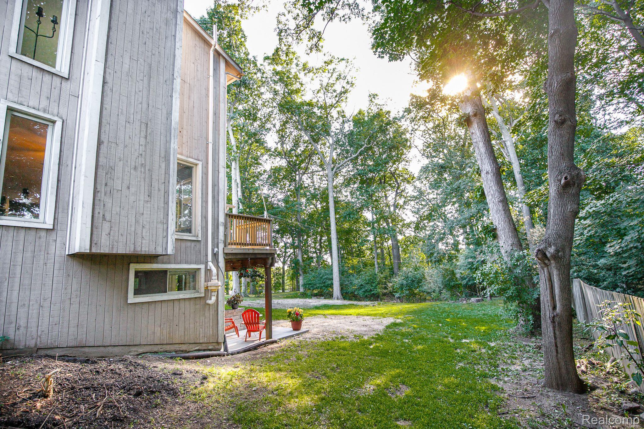 2185 Fortress Road Waterford, MI 48329 - Photo 46 of 49 Gallery Image 46