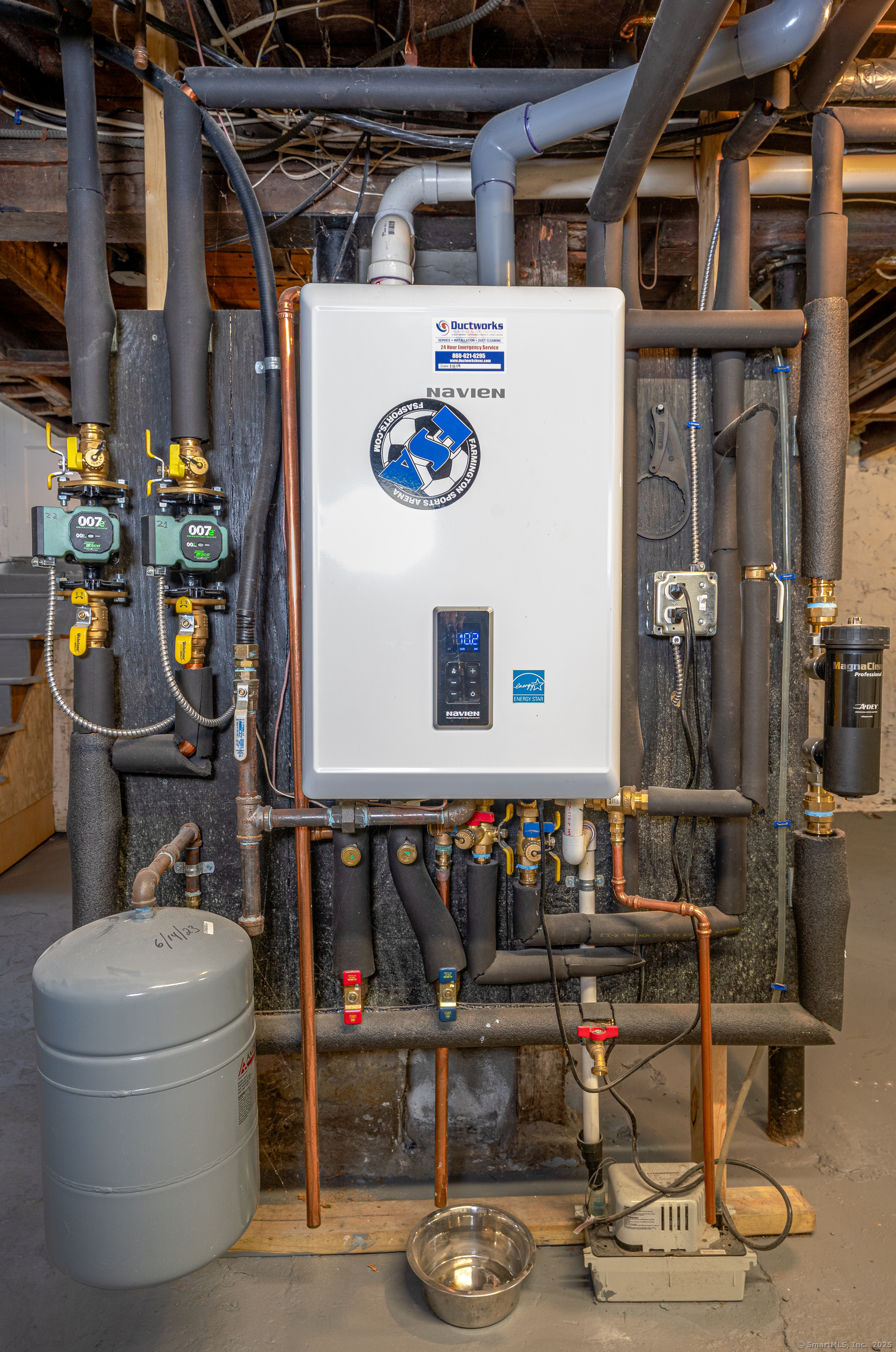 100 Ridgefield Avenue Waterbury, CT 06705 - Photo 29 of 35 a view of storage and utility room