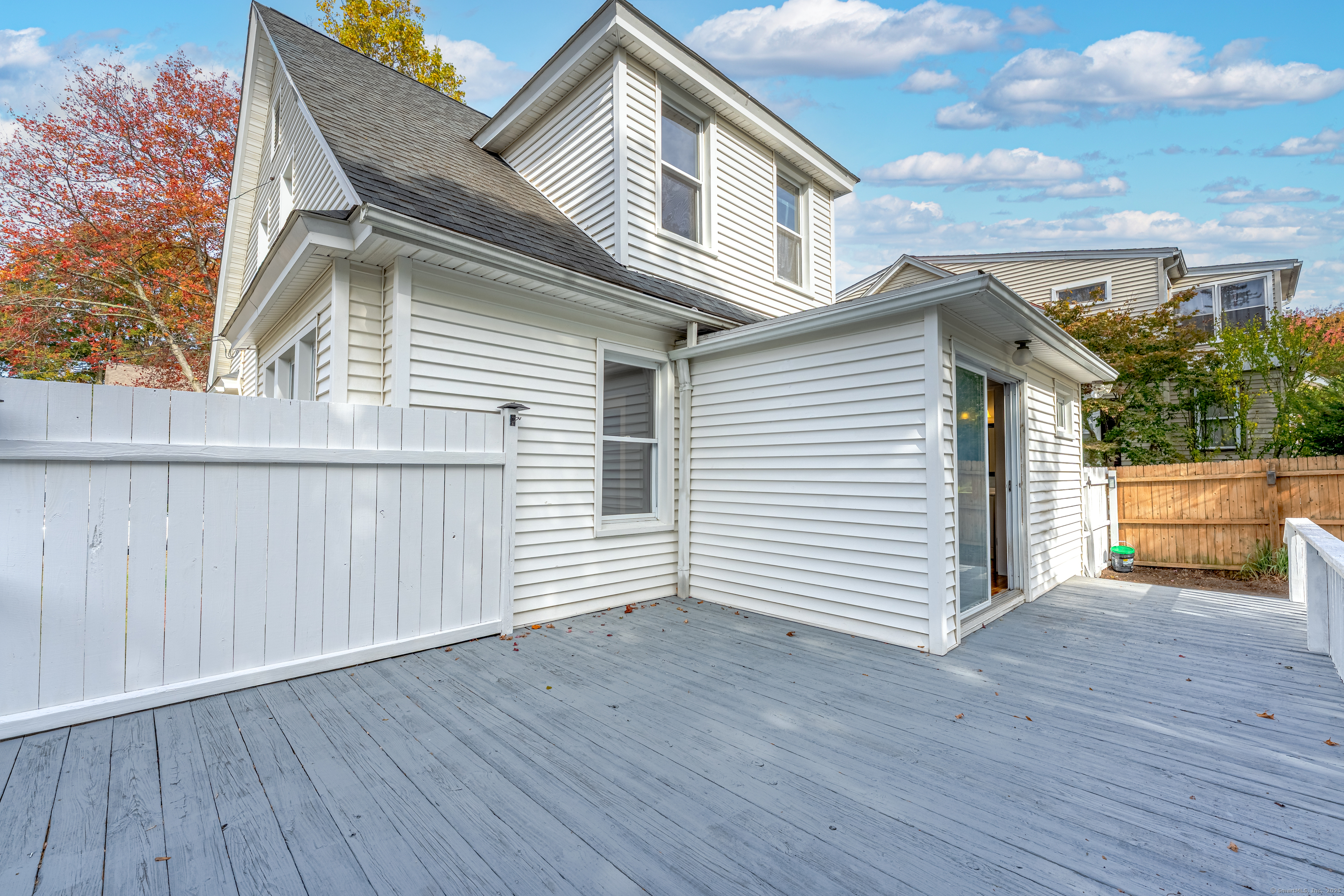 100 Ridgefield Avenue Waterbury, CT 06705 - Photo 4 of 35 a view of a house with a balcony