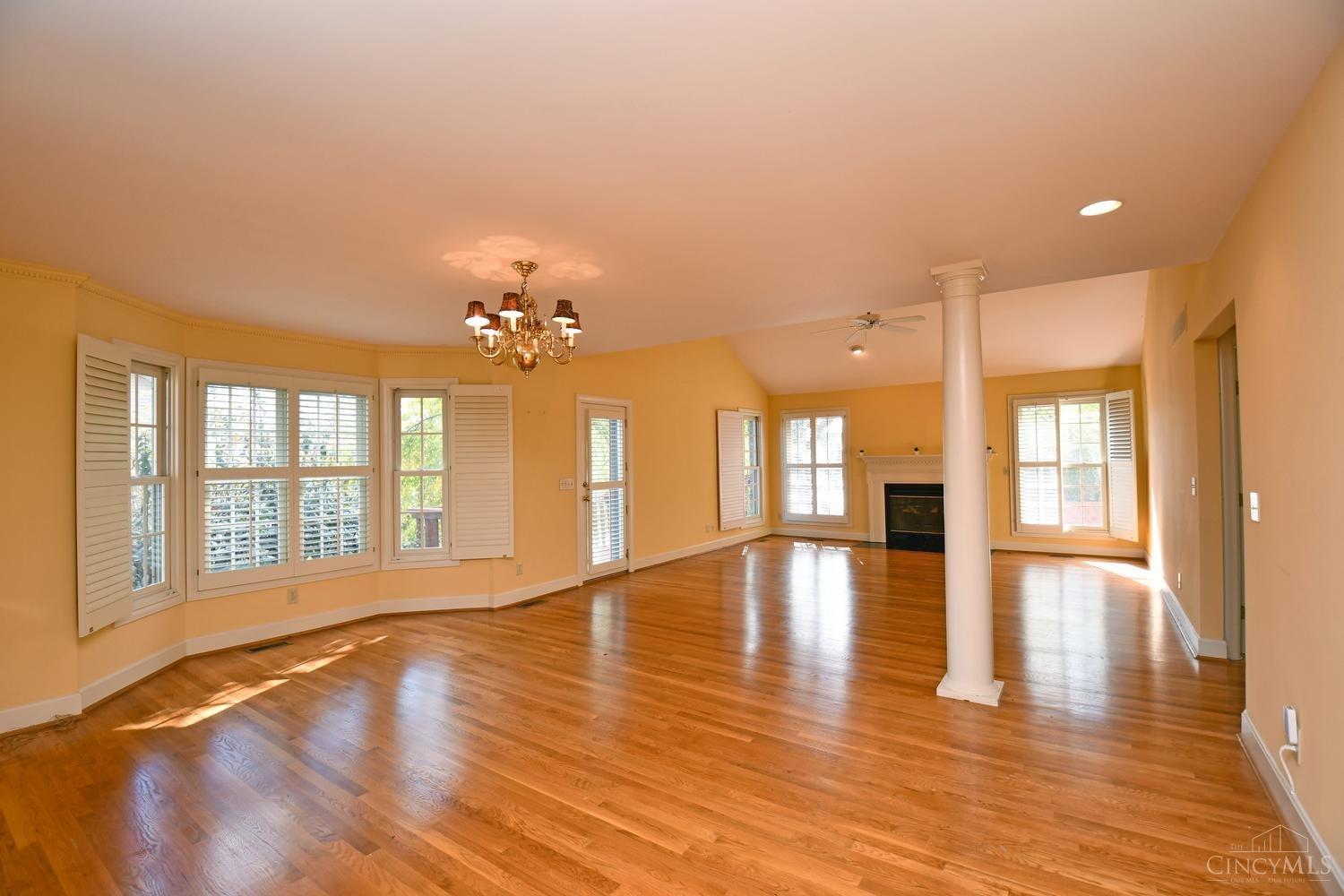 8849 Montgomery Road Cincinnati, OH 45236 - Photo 11 of 43
