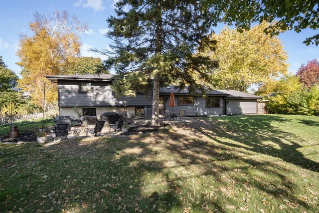 $449,900 | 115 Eldorado Drive, Wind Point, WI 53402