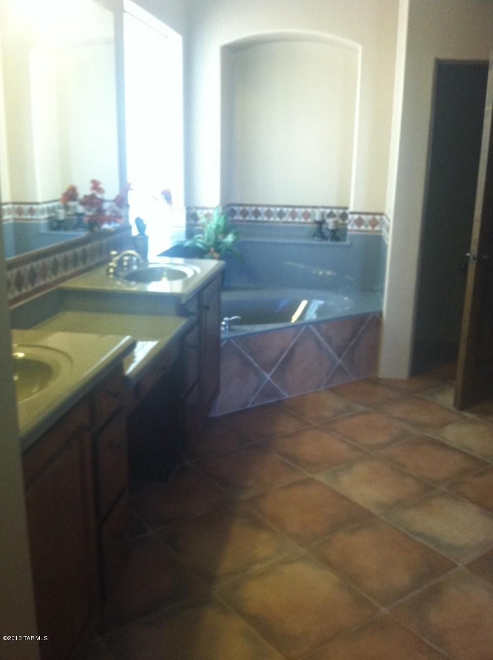 12709 North Yellow Bird Road Tucson, AZ 85755 - Photo 13 of 22