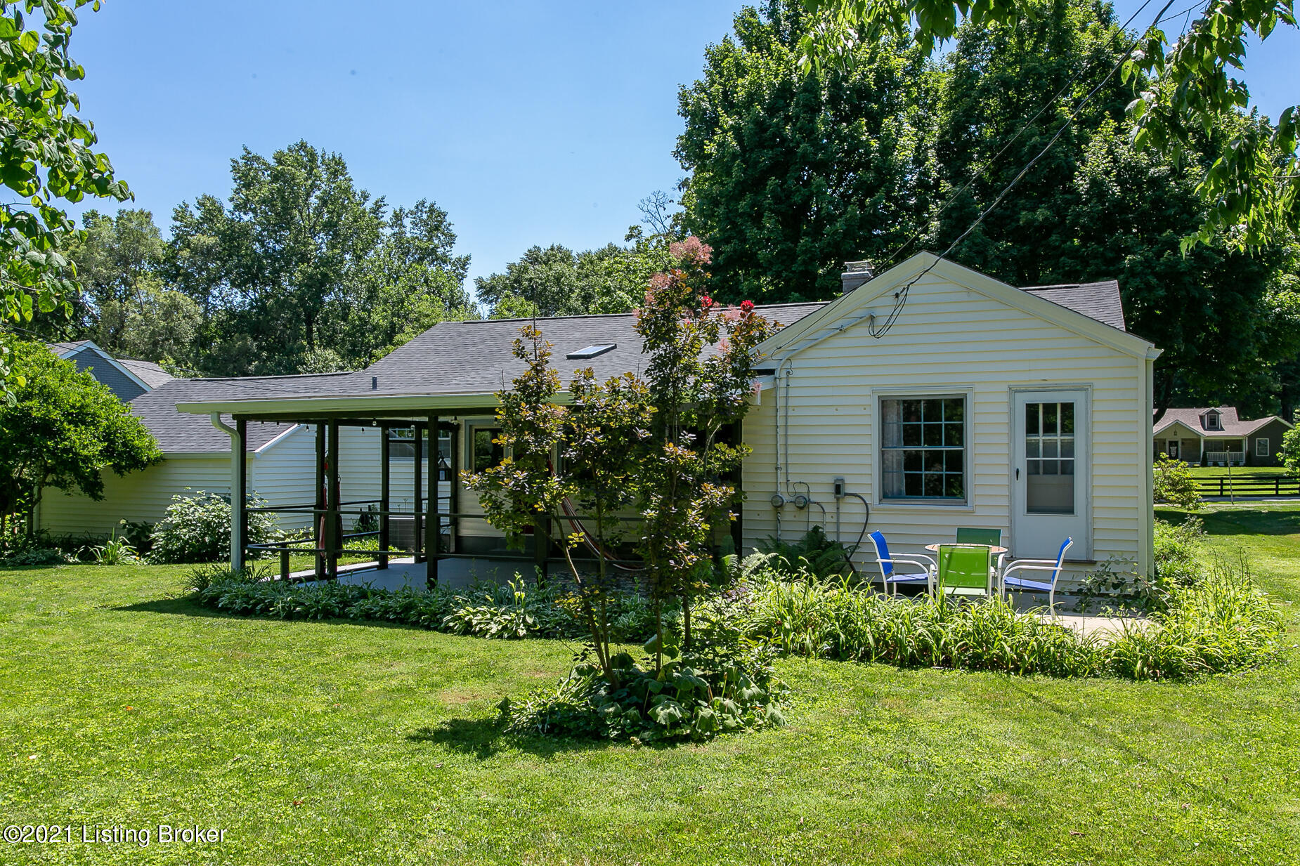 703 Rudy Lane Louisville, KY 40207 - Photo 47 of 61 403 Rudy Ln-49