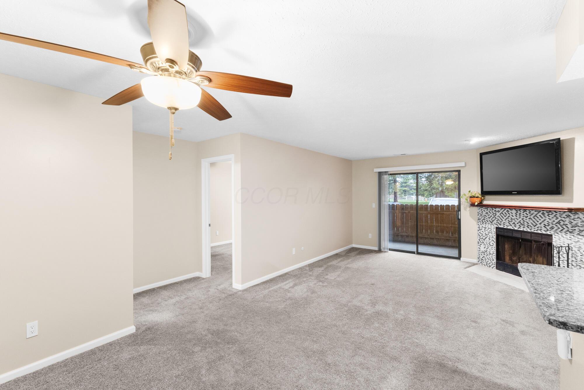 2176 Hedgerow Road, Unit 2176D Columbus, OH 43220 - Photo 6 of 24 7_7
