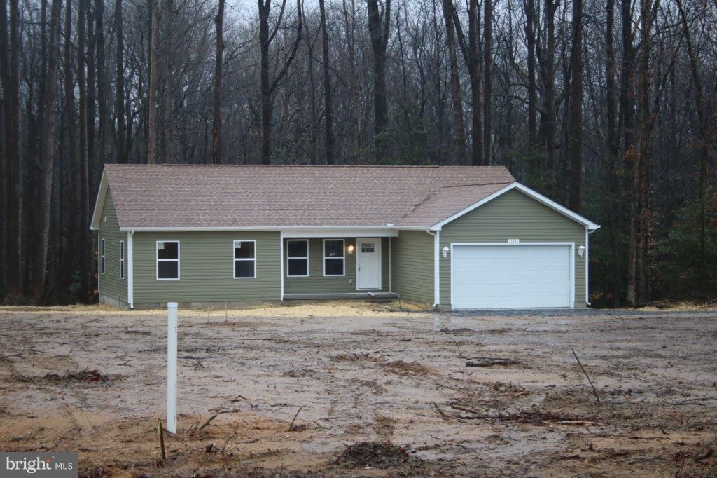 11331 River Road Ridgely, MD 21660 - Photo 1 of 9 Exterior (General)
