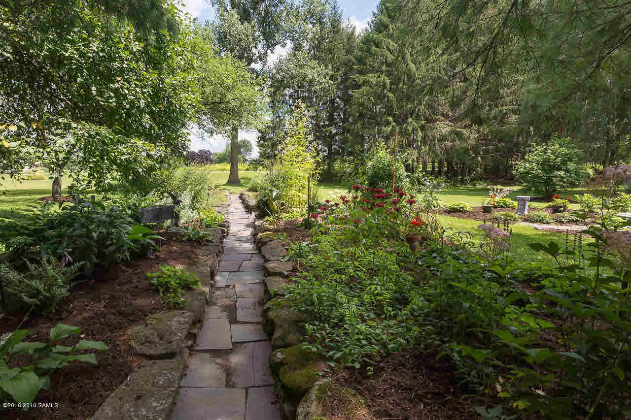 311 Hartman Road Kingsbury, NY 12839 - Photo 9 of 37 Photo 9