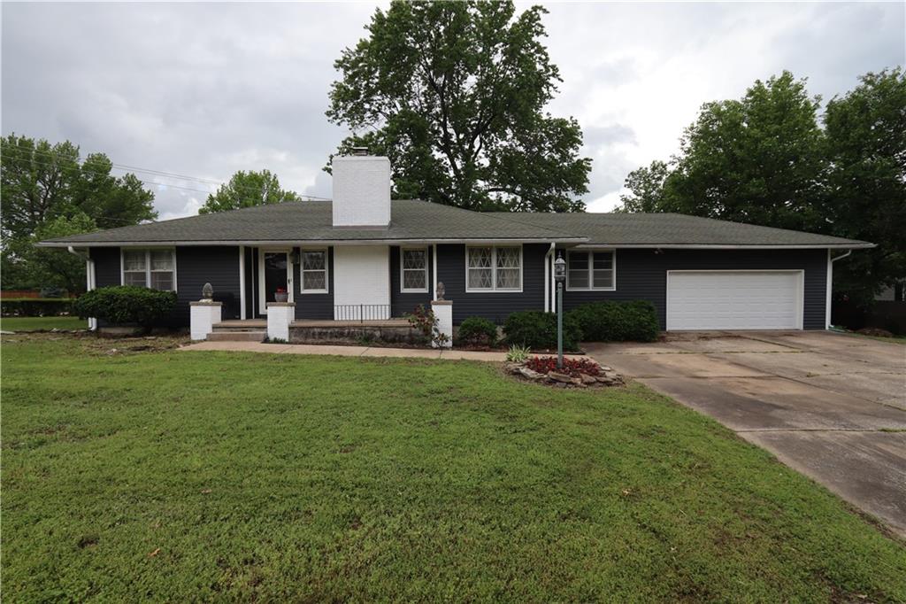 910 Kensington Road Joplin, MO 64801 - Photo 1 of 1 Gallery Image 1